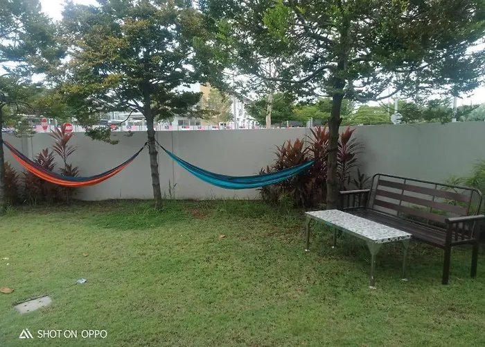 Camelia Homestay